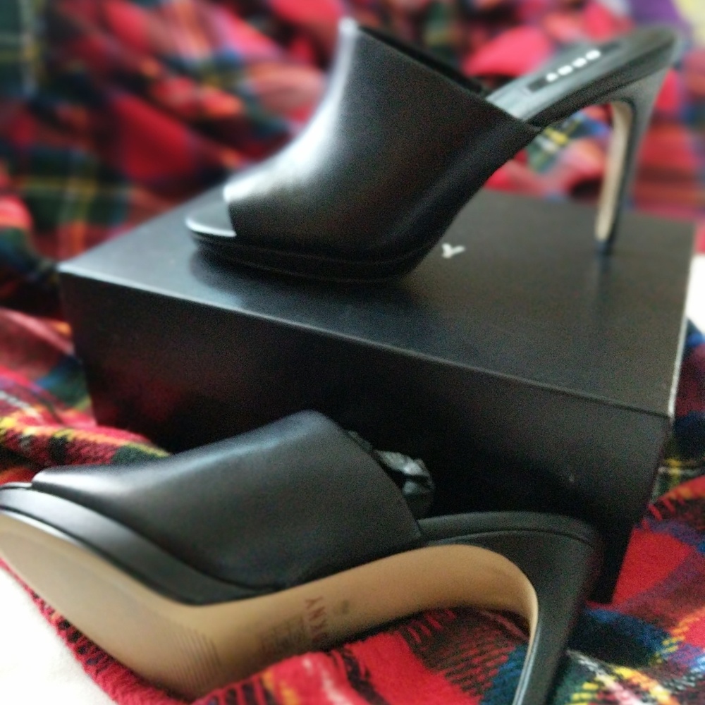 DKNY high heels
